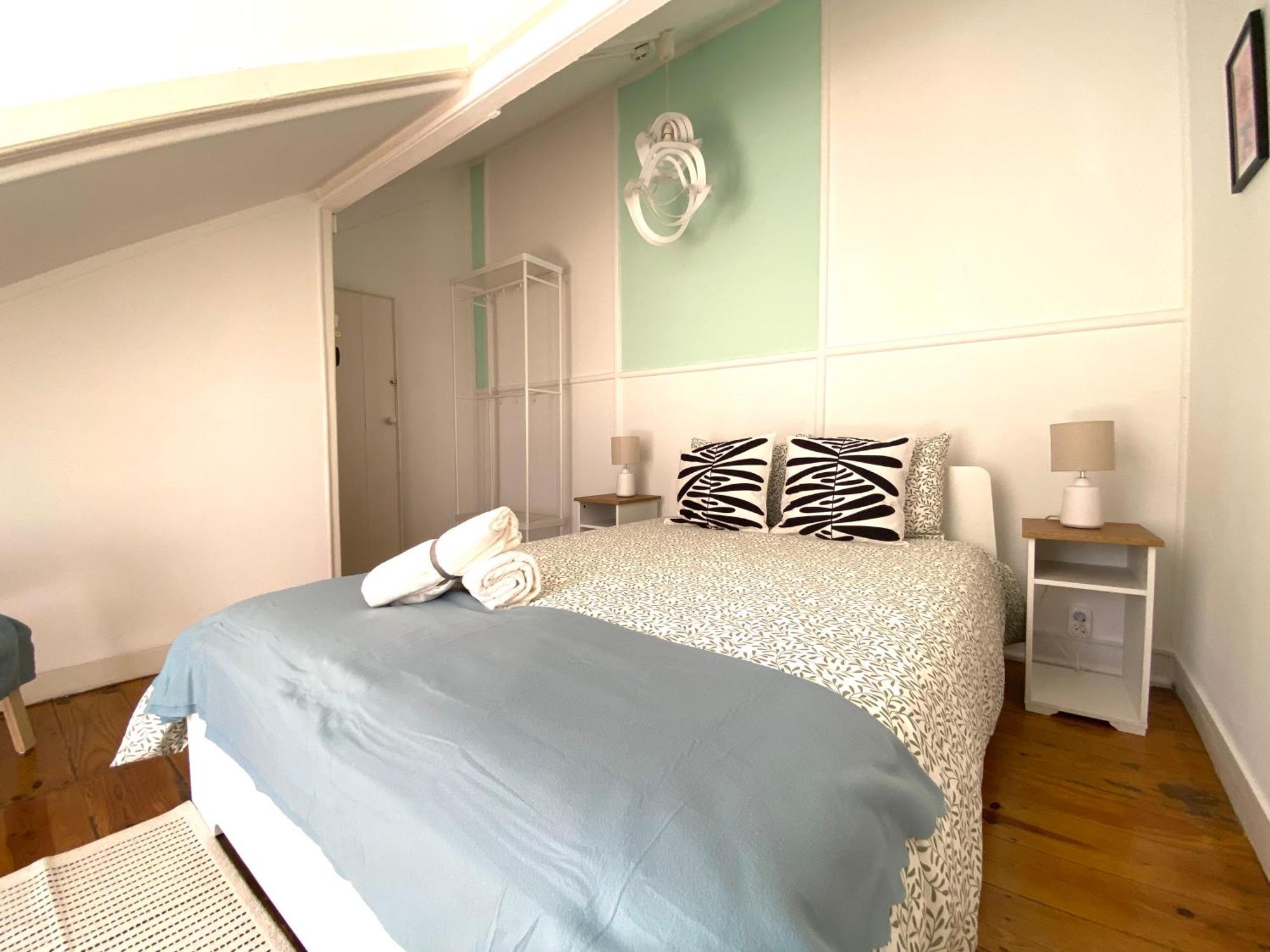 Terrace House Hostel Lisbon Exterior photo