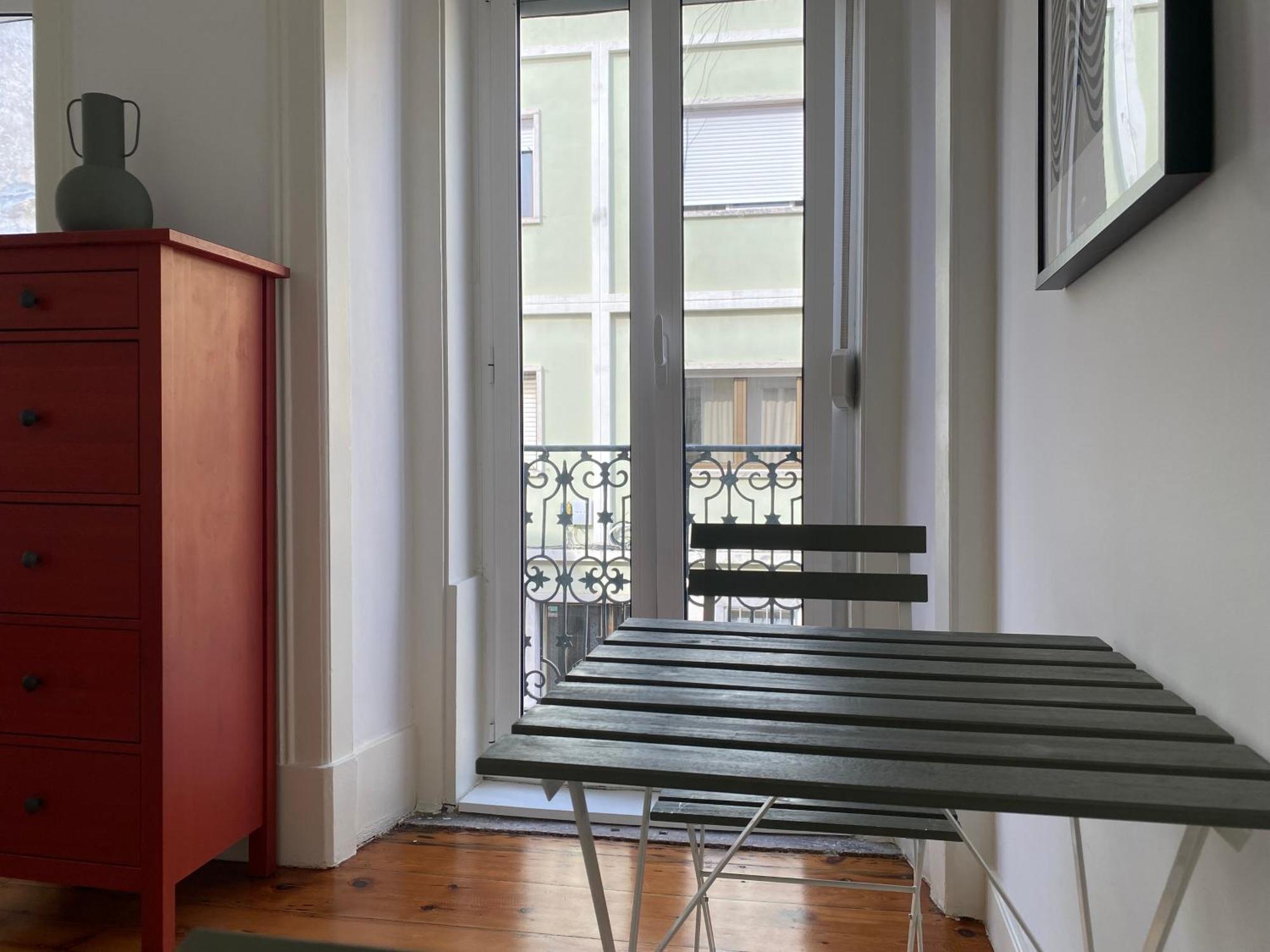 Terrace House Hostel Lisbon Exterior photo